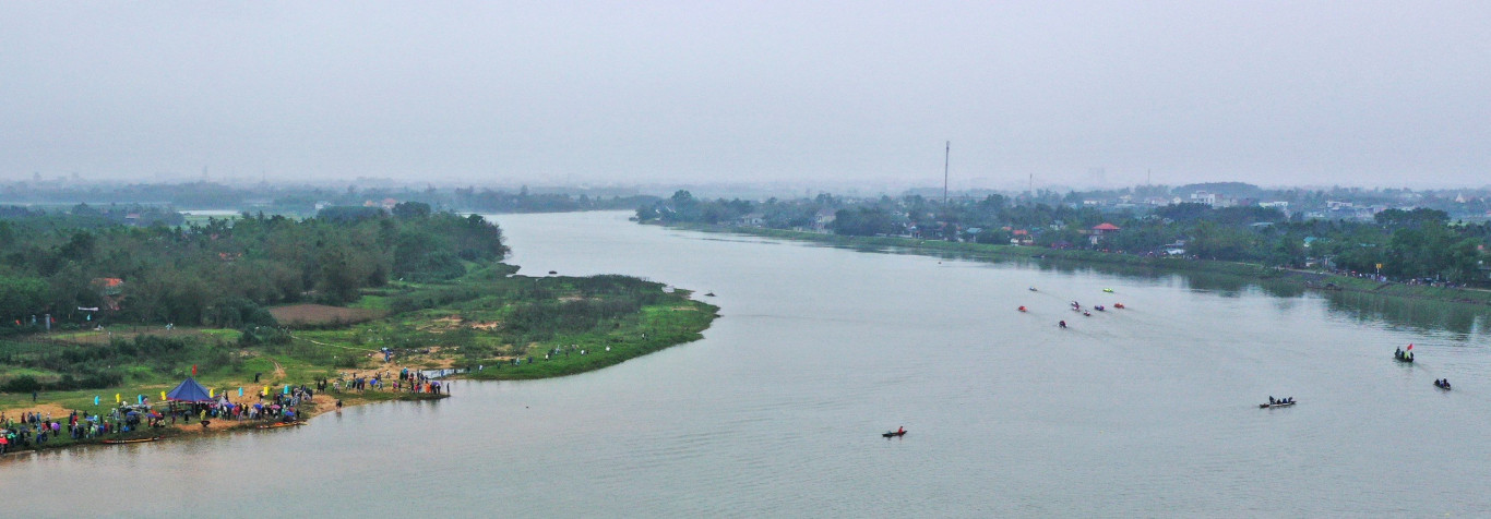 Đoạn sông Thạch Hãn chảy qua làng Trà Liên - Ảnh: Thanh Hồ